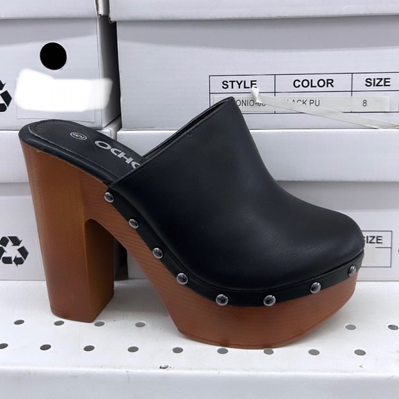 Black Leather Platform Mule